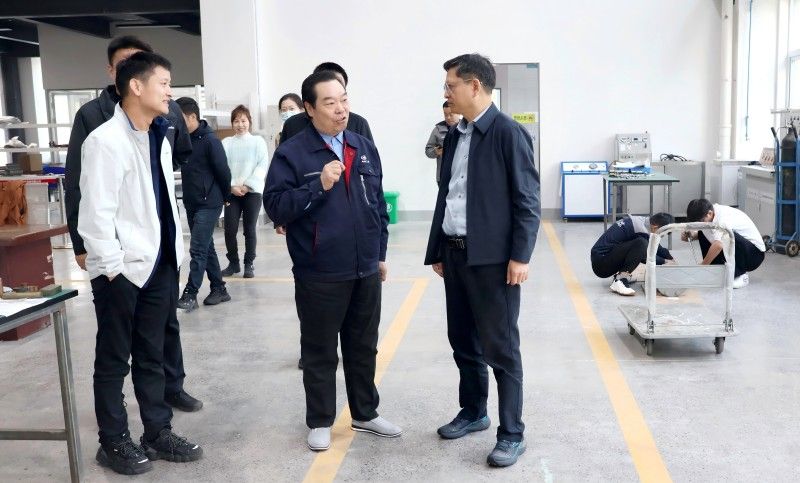 쵼Ͼλᡤj9йٷվ-ҳҵֳж